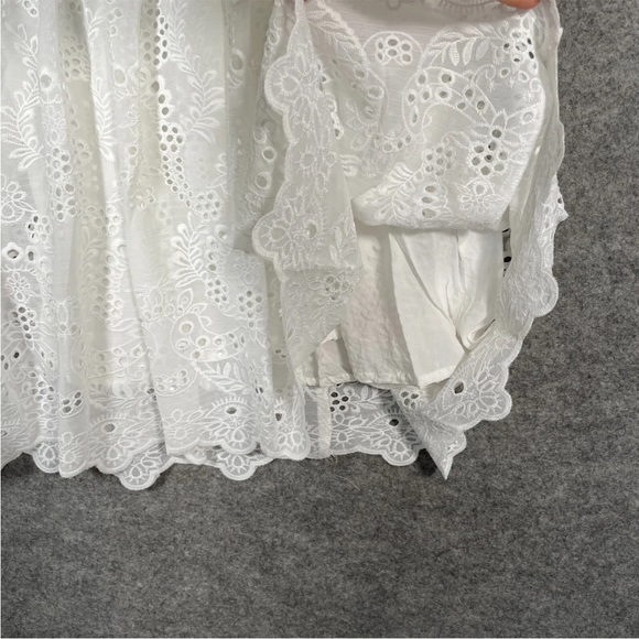H&M Dress Size UK 6 Womens White Embroidered V Neck Ruffle Cross Front Lined - Picture 8 of 13